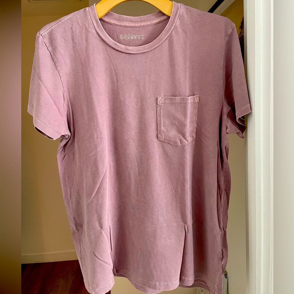 Outerknown Groovy Tee/ Size: Medium/ Color: Cosmo